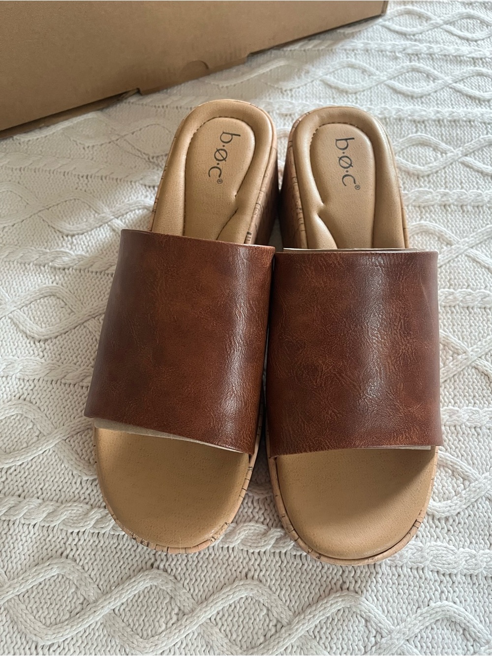 b.o.c. Dark Tan (Brown)”Savia” Wedge Slide Women’s Size 9 - Picture 2 of 13